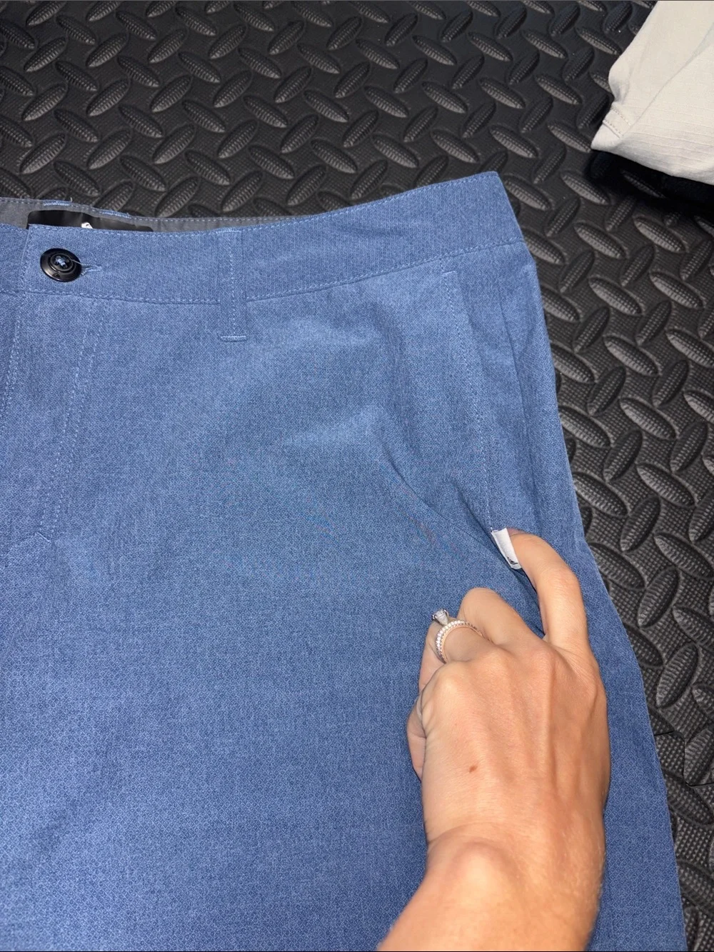 Quicksilver men’s shorts athletic golf shorts